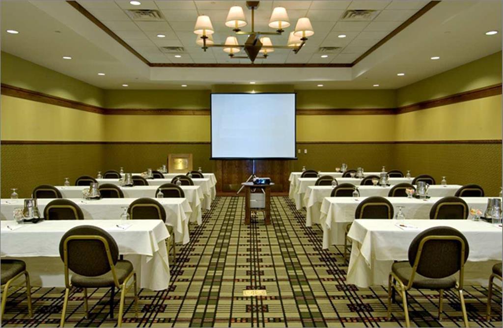 Doubletree By Hilton Libertyville-Mundelein Facilidades foto