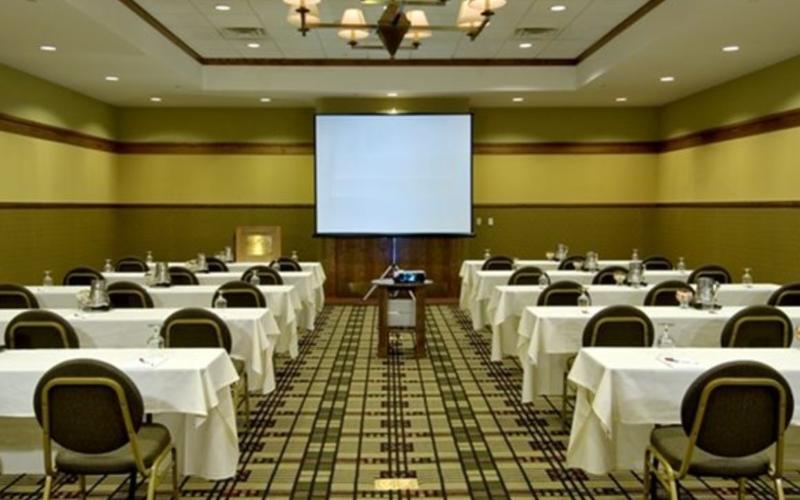 Doubletree By Hilton Libertyville-Mundelein Exterior foto